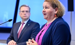 ÖVP-Klubomann Wöginger und Ministerin Schumann