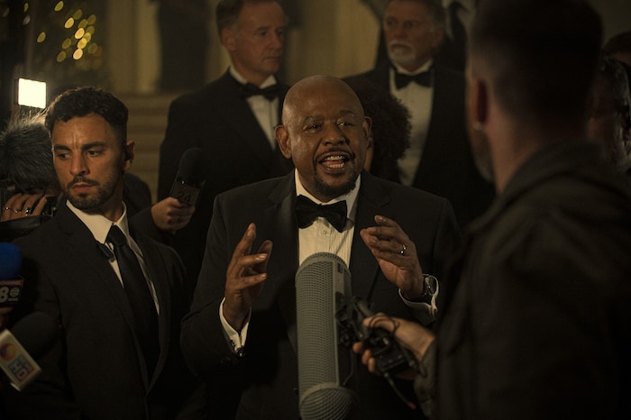 Forest Whitaker als intriganter Politiker, der auf Walkers Hilfe angewiesen ist.
