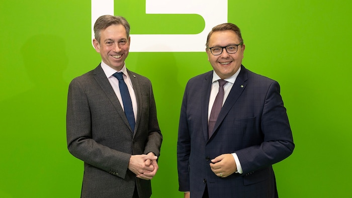 Die Energie-Steiermark-Vorstände Werner Ressi und Martin Graf (rechts).