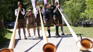 Beim Latschenwirt in Großgmain wird am Sonntag Tradition wieder großgeschrieben (Bild: Tröster Andreas)