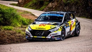 Hyundai-Pilot Simon Wagner greift in Tschechien an. (Bild: Wagner Motorsport)