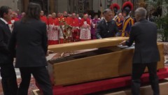 (Bild: Vatican Media (Screenshot))