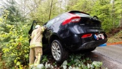 Das Unfallauto nach dem Crash.  (Bild: Bernd Hofmeister)
