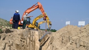 Die Neos wünschen sich die Verlegung eines Erdkabels parallel zur WAG-Loop-Gasleitung anstatt einer Freileitung. (Bild: Gas Connect Austria (GCA))