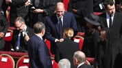Prinz William im Gespräch mit der italienischen Ministerpräsidentin Georgia Meloni
