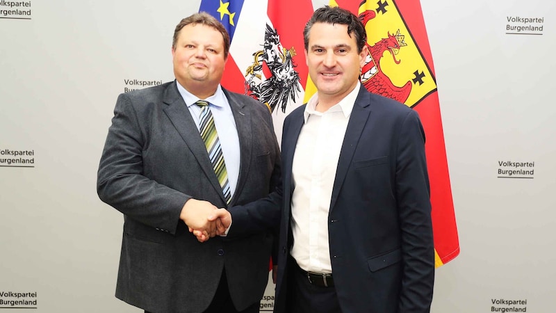 Zarits und Klubchef Bernd Strobl: Konferenzen in den Bezirken bilden den Startschuss für die Neuausrichtung der Volkspartei im Burgenland. (Bild: Reinhard Judt)