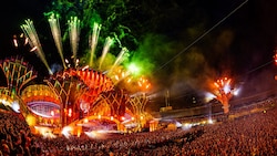 Die Eröffnungsshow 2024 (Bild: Joey Timmer / pikzelz)