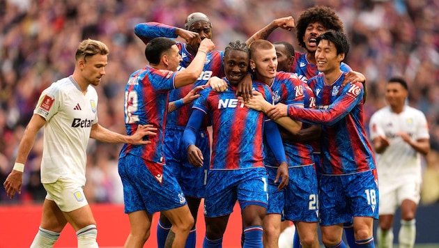 Crystal Palace gewann mit 3:0 gegen Aston Villa und steht damit im FA-Cup-Finale. (Bild: AP/Nick Potts)