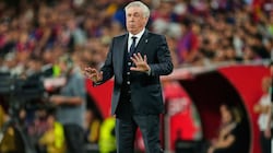 Carlo Ancelottis Zukunft ist weiter offen. (Bild: AP/Jose Breton)