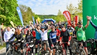 Start in Klagenfurt: wie immer beeindruckend. (Bild: Evelyn Hronek)