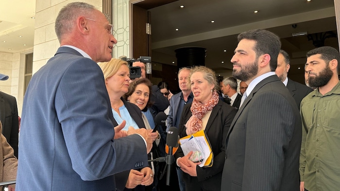 Innenminister Gerhard Karner und die deutsche Innenministerin Nancy Faeser und der syrische Innenminister Anas Khattab