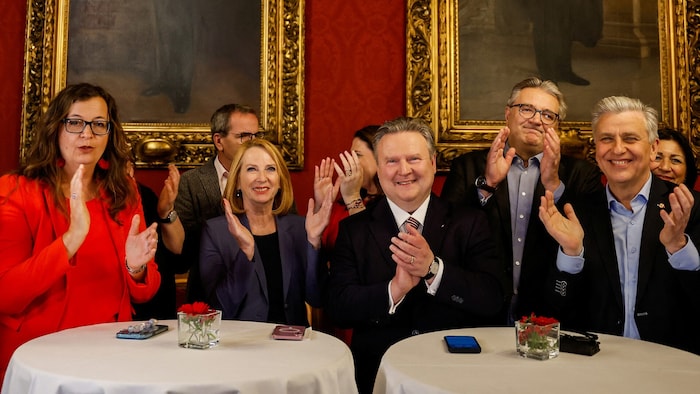 Jubel bei der SPÖ nach der ersten Hochrechnung