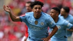 Rico Lewis, ManCitys Torschütze zum 1:0 gegen Nottingham Forest, freut sich ... (Bild: AFP/ADRIAN DENNIS)
