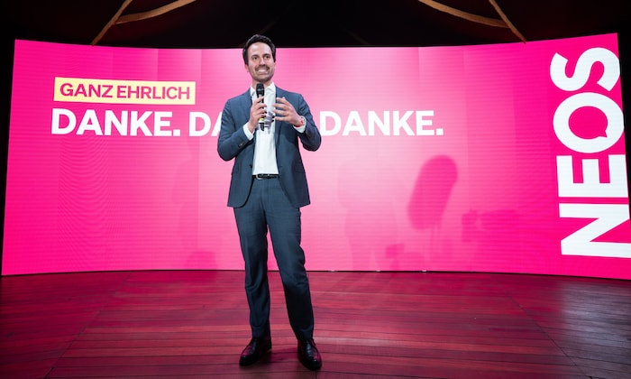 Minister Wiederkehr.