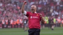 Arne Slot krönte seine erste Premier-League-Saison direkt mit dem Titel. (Bild: AP/AP Photo/Jon Super)