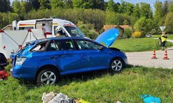Das Fahrzeug der Flachgauerin wurde stark beschädigt.