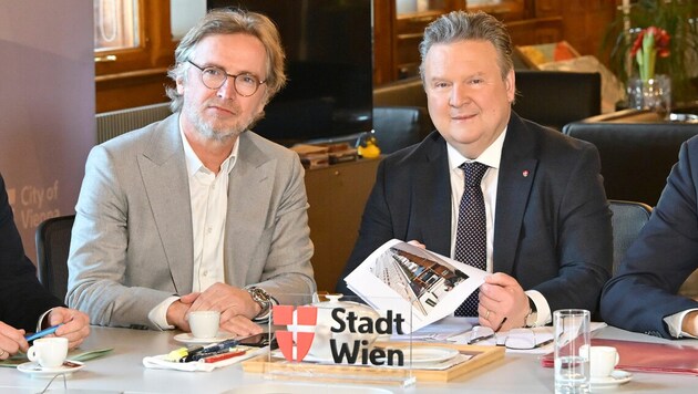 Der Steirer Martin Fabisch (57) färbte die Josefstadt grün ein.