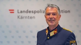 Oberst Hans-Peter Mailänder.