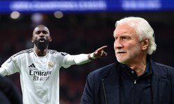 Rudi Völler (r.) hat sich zu Antonio Rüdigers Ausraster geäußert.