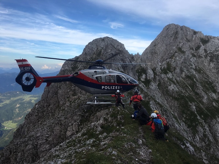 Einen Rettungseinsatz – etwa wie auf diesem Archivbild durch den Polizeihubschrauber Libelle ...