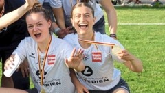 Corina Moser (re.) bog im Cup-Finale mit Kraig „Hintis“ Austria Klagenfurt. (Bild: Kuess Josef)