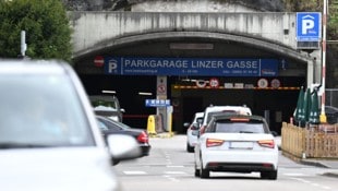 Links von der Ausfahrt soll der Zugang zum Privattunnel entstehen. 