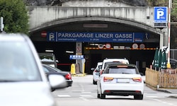 Links von der Ausfahrt soll der Zugang zum Privattunnel entstehen. 