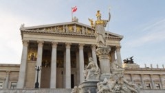 Im Parlament wird besprochen, was Österreich beschäftigt – mit teils skurrilen Auswüchsen. (Bild: andrea@sturmwarnung.at)