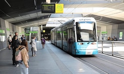 Die Unterführung am Grazer Hauptbahnhof ist von Ende Mai bis Anfang September für Straßenbahnen ...