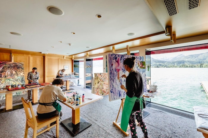 Bereits zum dritten Mal verwandelt das Kunstfestival Art Circle die malerische Gemeinde St. Wolfgang im Salzkammergut in einen lebendigen Schauplatz künstlerischen Schaffens. Zu den Highlights zählt u. a. eine Fahrt auf den Schafberg. Datum: bis 4. Mai Infolink: www.artcircle.at