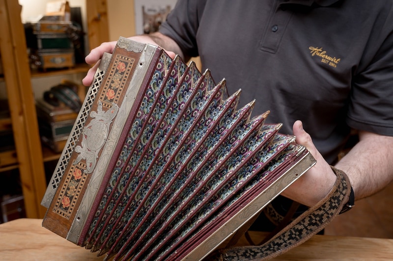 Die Instrumente zeugen von besonderer Handwerkskunst. (Bild: Molnar Attila)