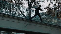 Tausende Menschen haben sich den Kurzfilm bereits angesehen, in Schulen wird er heiß diskutiert. ...