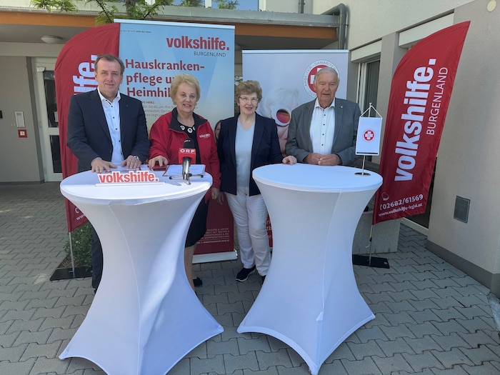 Christian Drobits, Verena Dunst, Christine Ecker, Johann Grillenberger erfreut über Neuregelung.