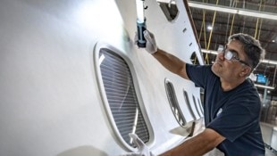 Die FACC beschäftigte Ende März fast 3900 Mitarbeiter weltweit. (Bild: Sean Mollitt - FOTAU.com)