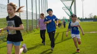 Drei Schulen beteiligten sich am „LaufWunder 2025“. Damit kamen 2500 Euro in die Kasse. (Bild: Caritas Burgenland z.V.g.)