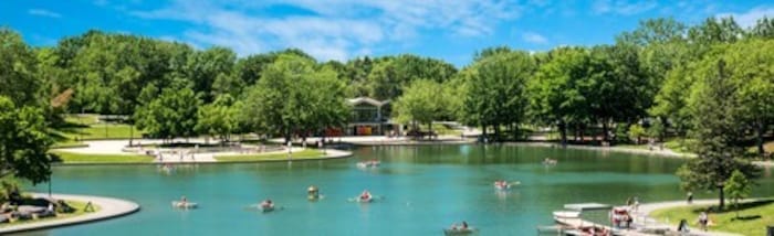 Der Badesee in Königsdorf gilt als Naturjuwel für Erholungssuchende.