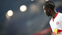 Moussa Yeo hat sich am Knie verletzt. (Bild: GEPA)