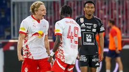 Yeo (re.) wird den Bullen länger fehlen. (Bild: Tröster Andreas)