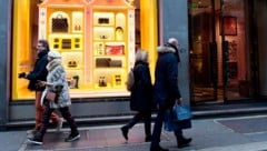 Eine Gucci-Filiale (Archivbild) (Bild: AFP/MIGUEL MEDINA)
