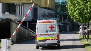 Bei Krankentransporten gibt es künftig Selbstbehalte.  (Bild: Jauschowetz Christian)