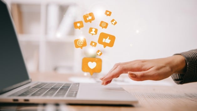 Die Chancen und Risiken unserer digitalen Welt: worauf wir in der Kommunikation achten müssen, ist Thema der neuen Podcast-Folge.  (Bild: Envato Elements)