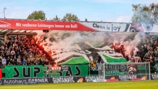 Das Rieder Stadion ist für den Zweitliga-Schlager gegen Admira ausverkauft. (Bild: Pressefoto Scharinger/Daniel Scharinger)