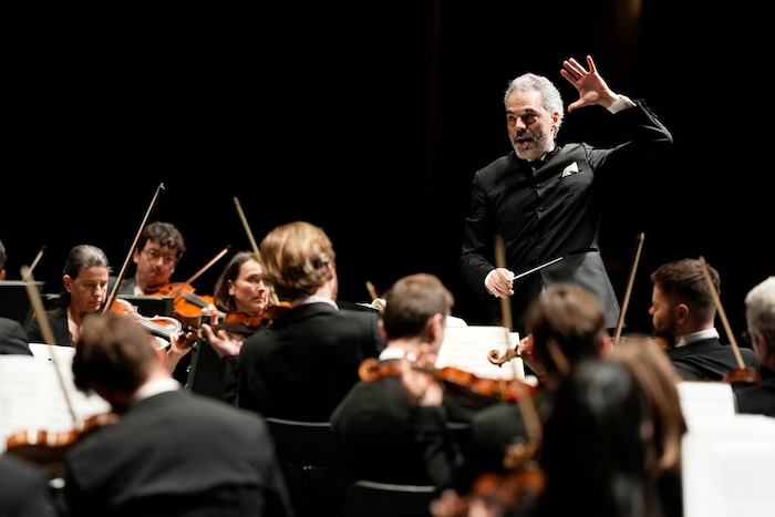 Chefdirigent Vassilis Christopoulos feiert mit den Grazer Philharmonikern heuer deren 75. ...