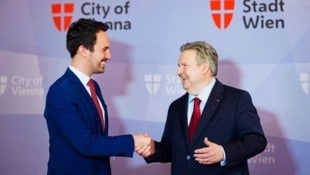 Bildungsminister und NEOS-Wien-Landessprecher Christoph Wiederkehr führte das Sondierungsgespräch mit Bürgermeister Michael Ludwig (SPÖ). Dieser dürfte sich wieder für die NEOS als Koalitionspartner entschieden haben. (Bild: Eva Manhart)