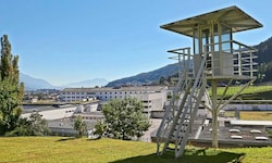 Nach einem Vorfall an der Klinik Innsbruck mit einem minderjährigen Häftling wurden Vorwürfe ...
