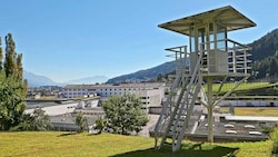Nach einem Vorfall an der Klinik Innsbruck mit einem minderjährigen Häftling wurden Vorwürfe ...