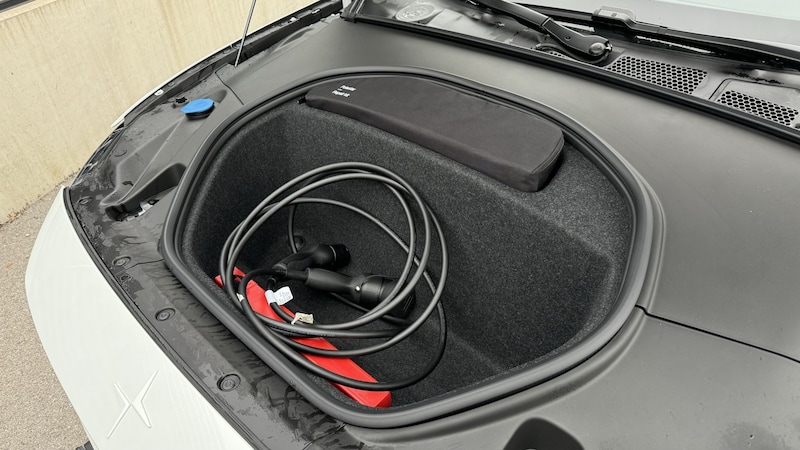 Der Frunk fasst 41 Liter. (Bild: Stephan Schätzl)