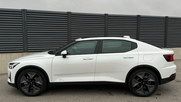 Der Polestar 2 ist 4,61 Meter lang, der Radstand misst 2,74 Meter.