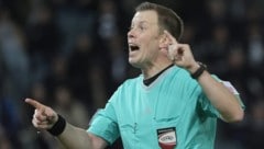Schiedsrichter Markus Hameter (Bild: Pail Sepp)