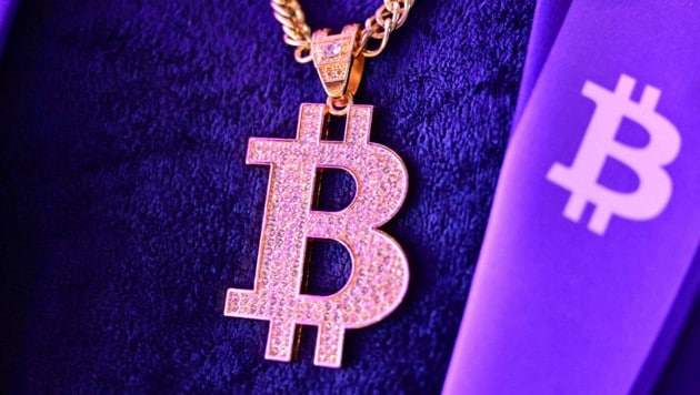Der Bitcoin näherte sich wieder dem Rekordhoch vom Jänner. (Bild: AFP/GIUSEPPE CACACE)
